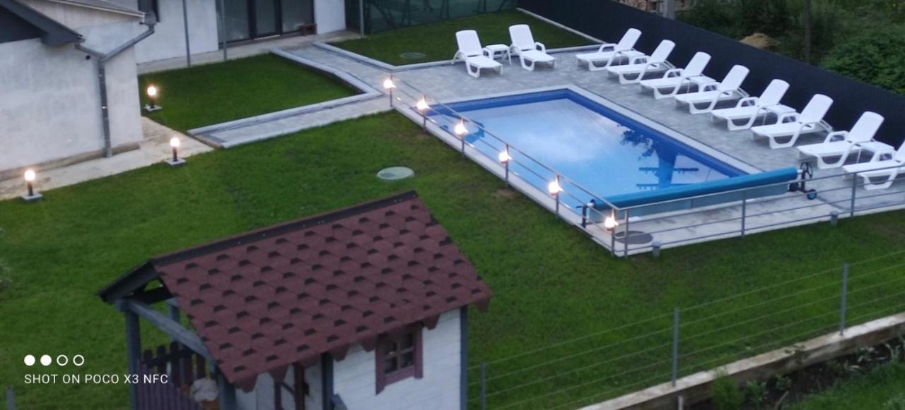 Фенікс Hotel Яремче Екстериор снимка