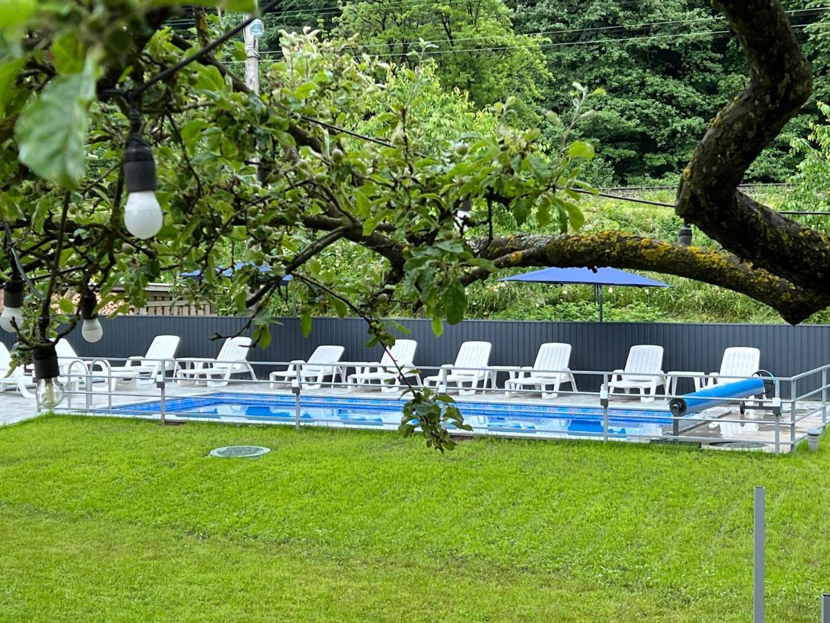 Фенікс Hotel Яремче Екстериор снимка